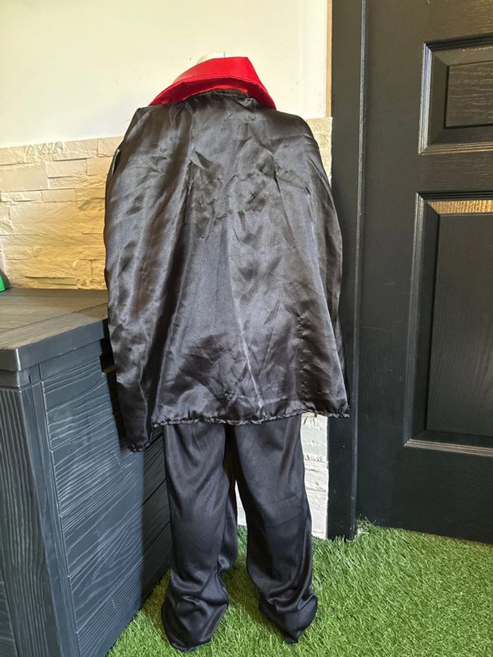 Costume de vampire 4 ans Taille 102cm - photo numéro 3