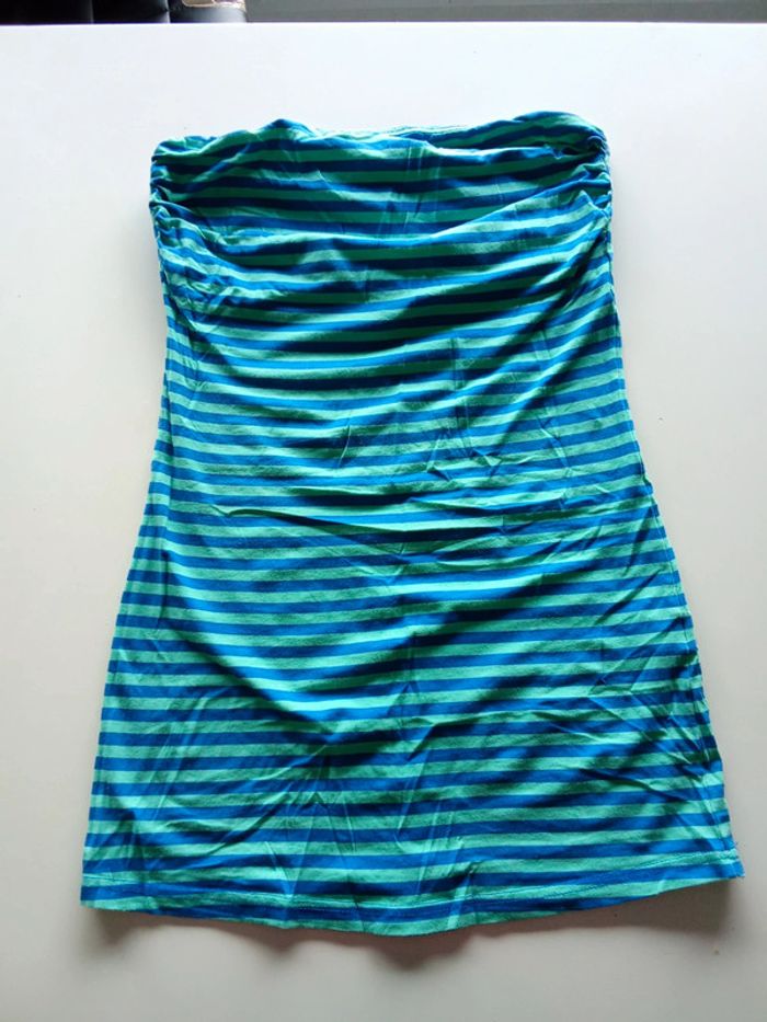 Robe épaules dénudées taille L - photo numéro 3