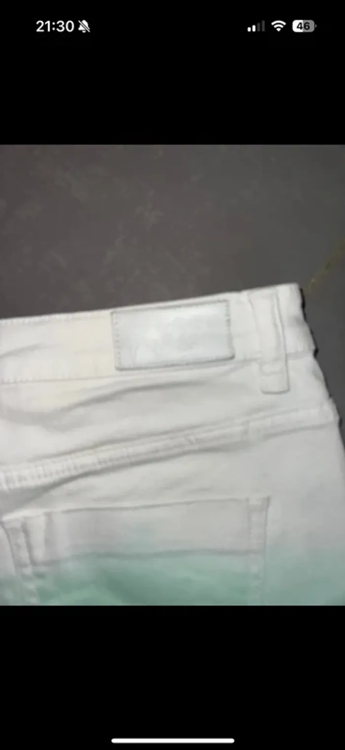 Short vert et blanc en jeans - photo numéro 4