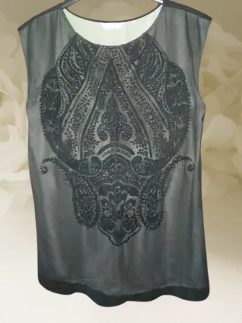 Robe droite ou tunique noire doublée voile taille 38 ou M