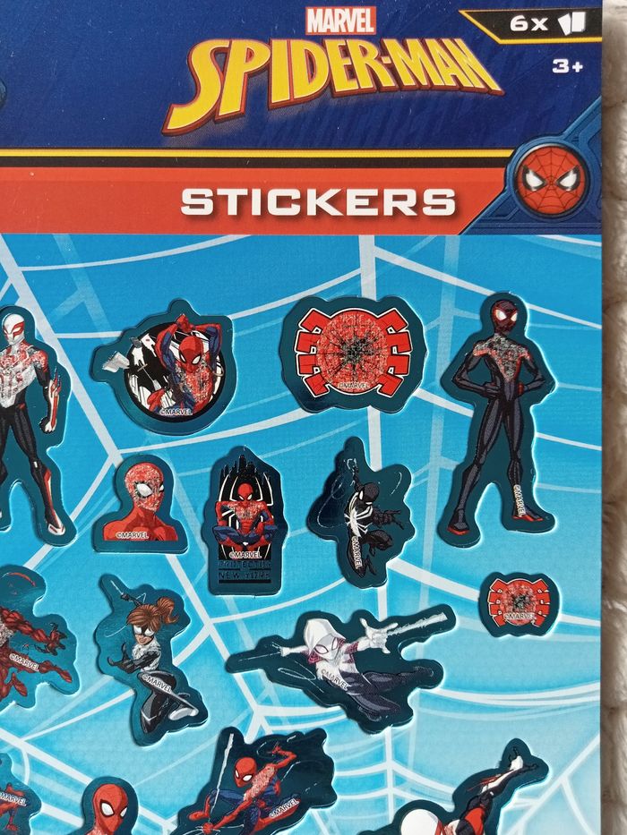 6 fiches de stickers spiderman - photo numéro 2