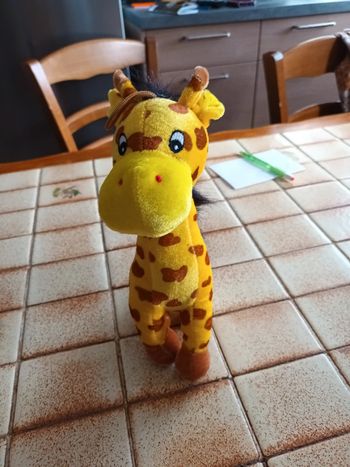 Peluche girafe