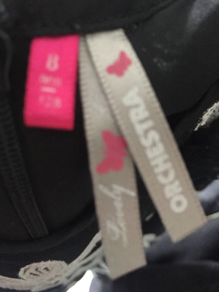 Robe noire à fleurs blanches - photo numéro 3