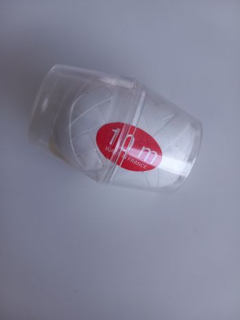 Ruban cadeau blanc