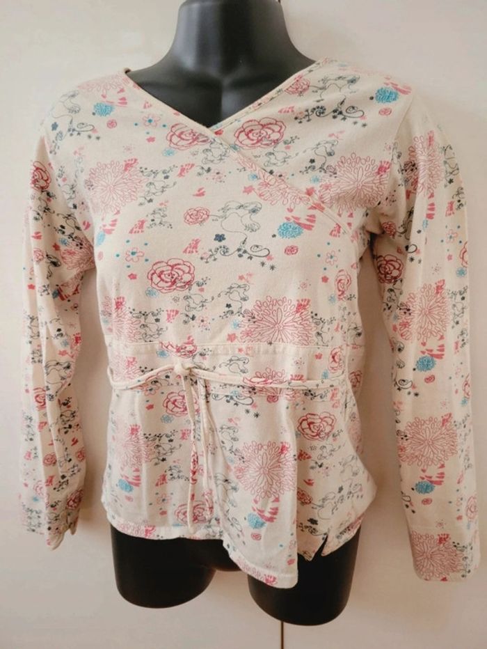 Tee shirt manches longues coeur
croisé crème motifs fleurs - photo numéro 3