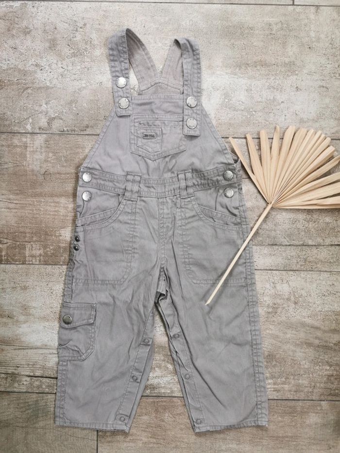 🍓Très jolie Salopette gris taupe 🍐18mois 100%coton🍒