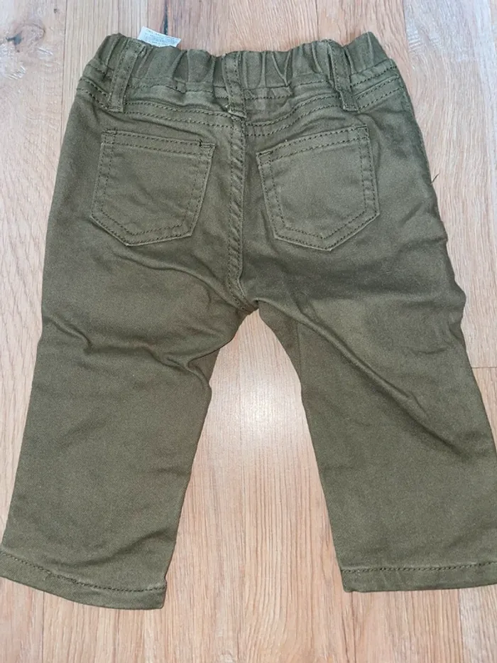 Jeans kaki 6-9 mois - photo numéro 2