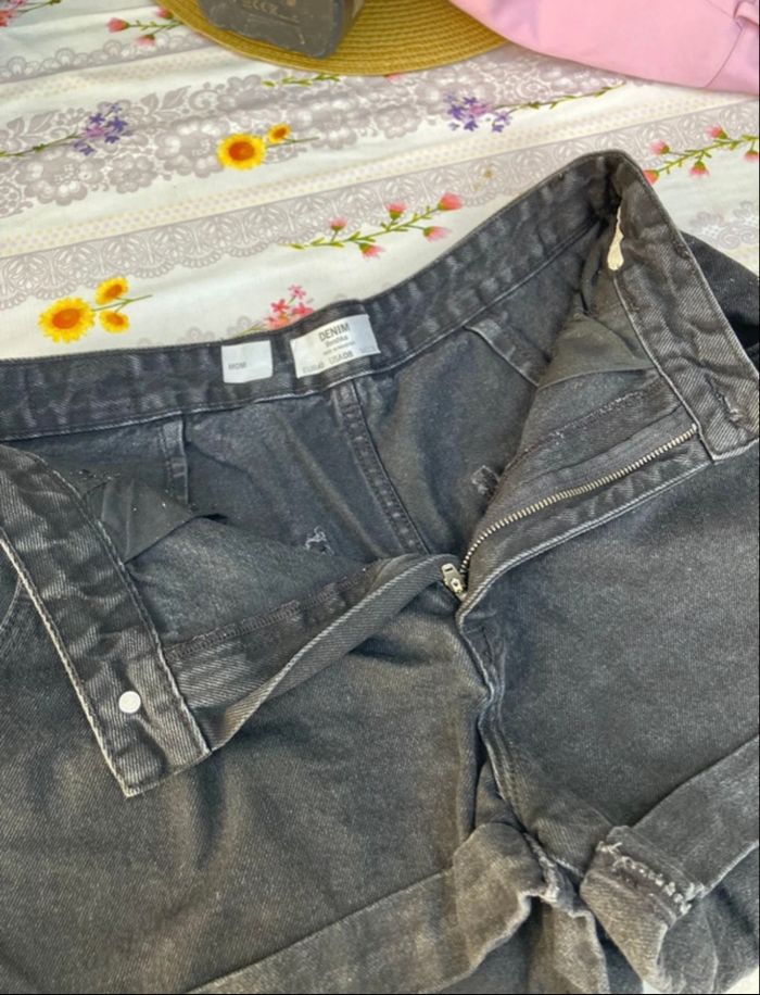 Bershka - Short noir style vintage casual denim en jean taille haute - photo numéro 3