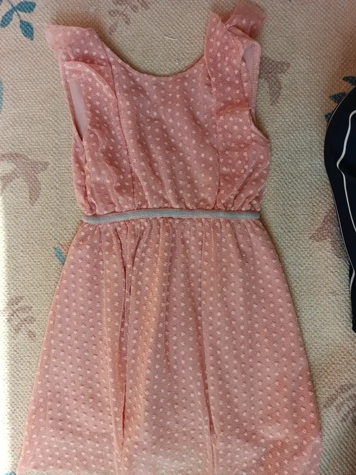 Robe dentelle rose argenté 4 ans kiabi