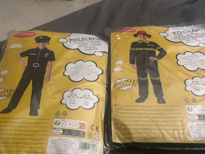 Lot de 2 deguisements