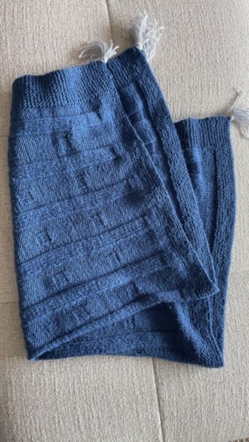 Couverture bleue faite main