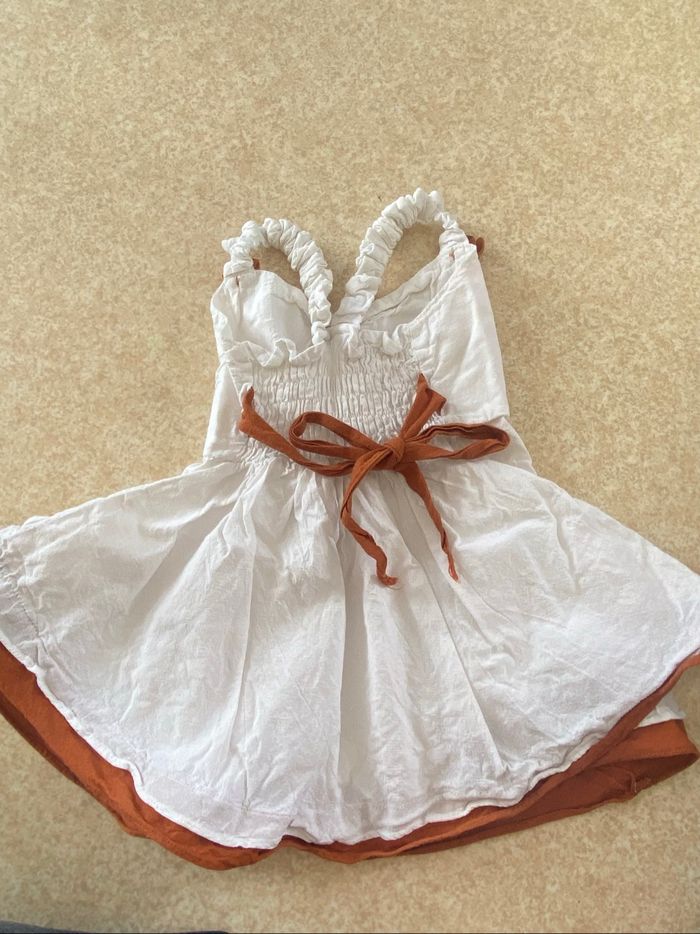 Petite robe - photo numéro 3