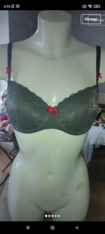 Très beau soutien gorge f18