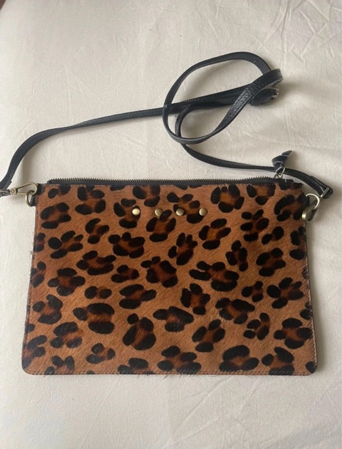 Pochette en cuir léopard 🖤 - photo numéro 2