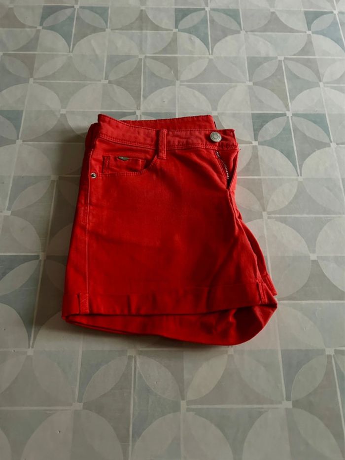 Short femme 34 / XS - Jennyfer - en bon état - photo numéro 6