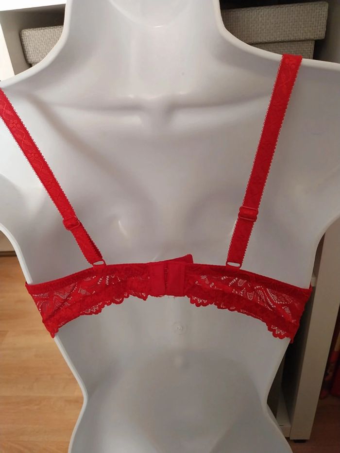 Push up rouge harnais 95 C - photo numéro 5