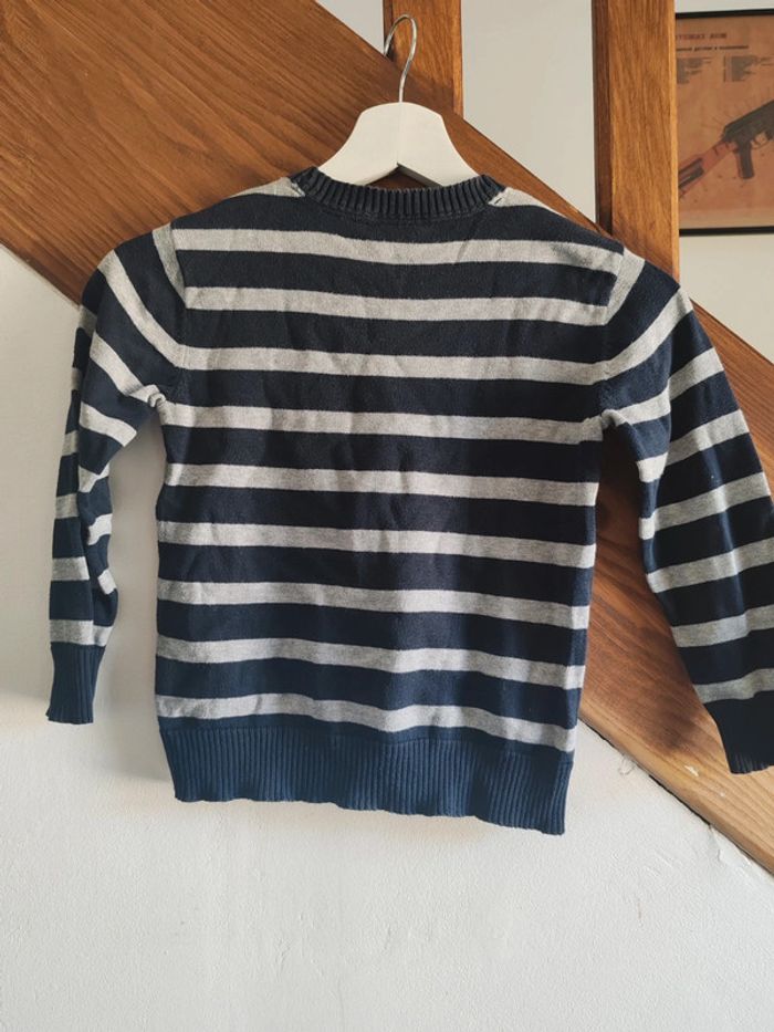 Pull gap 4/5 ans - photo numéro 2