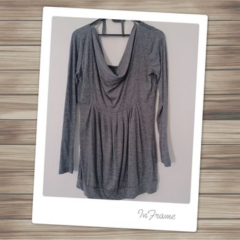 Petite robe grise Manches longues Col bénitier Taille L only 