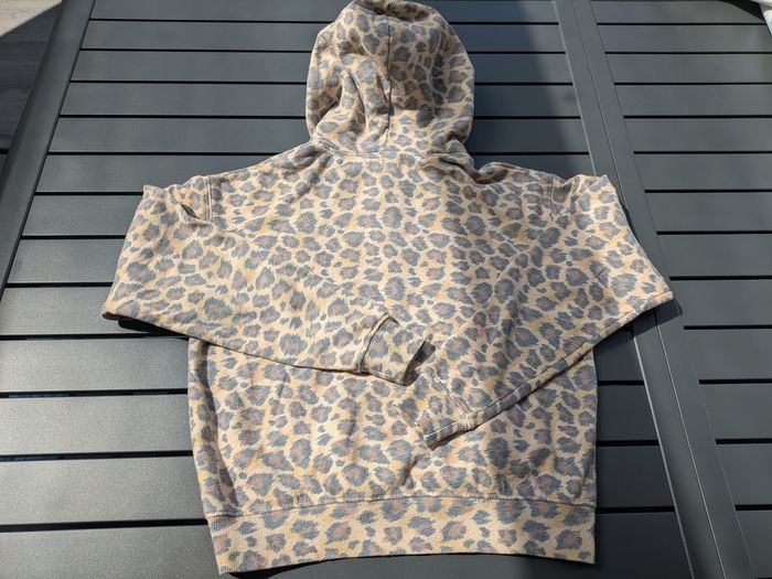 Sweat léopard capuche col montant fille taille S - photo numéro 2