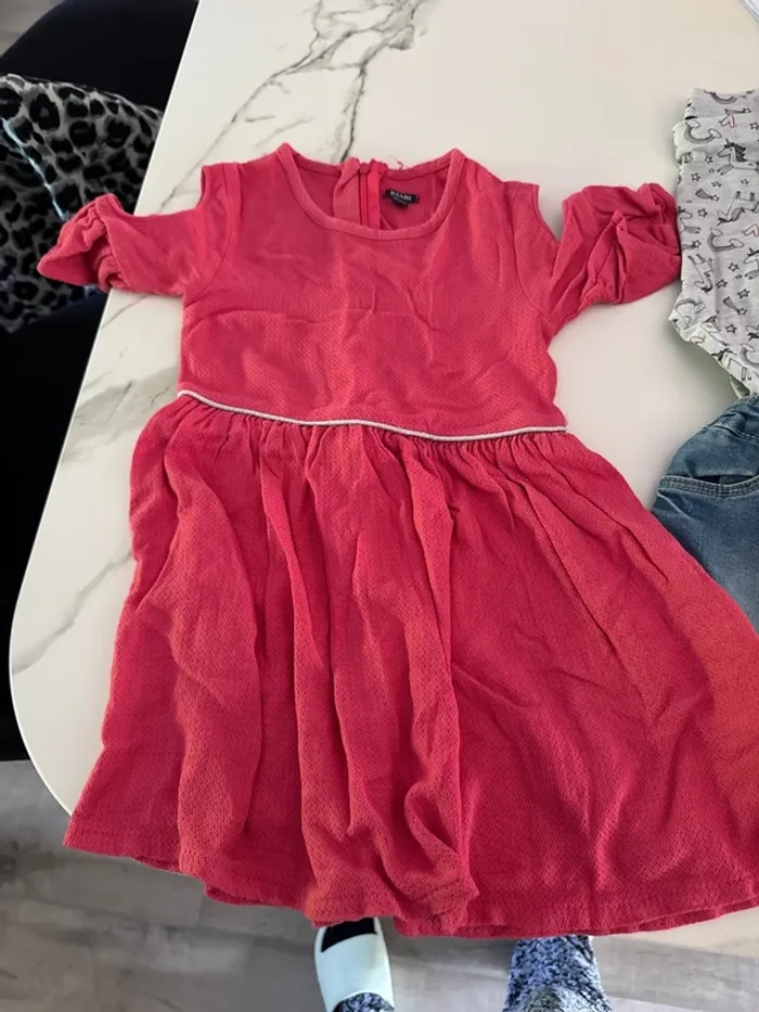 Lot fille 5 ans - photo numéro 2