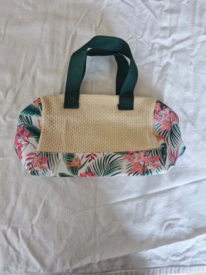 Trousse de toilette - photo numéro 2