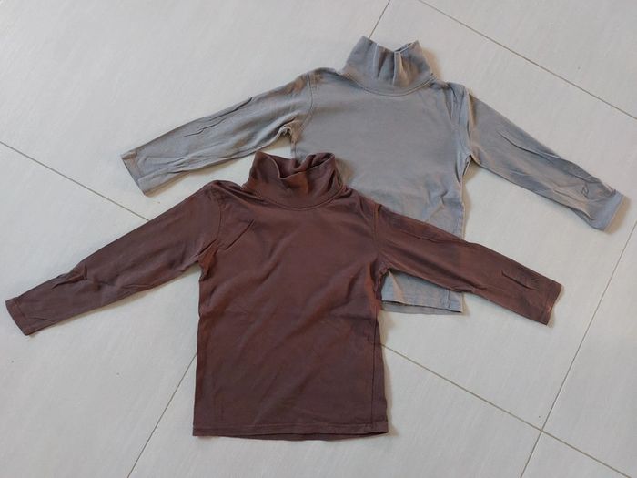Lot de 2 sous-pulls à col roulé