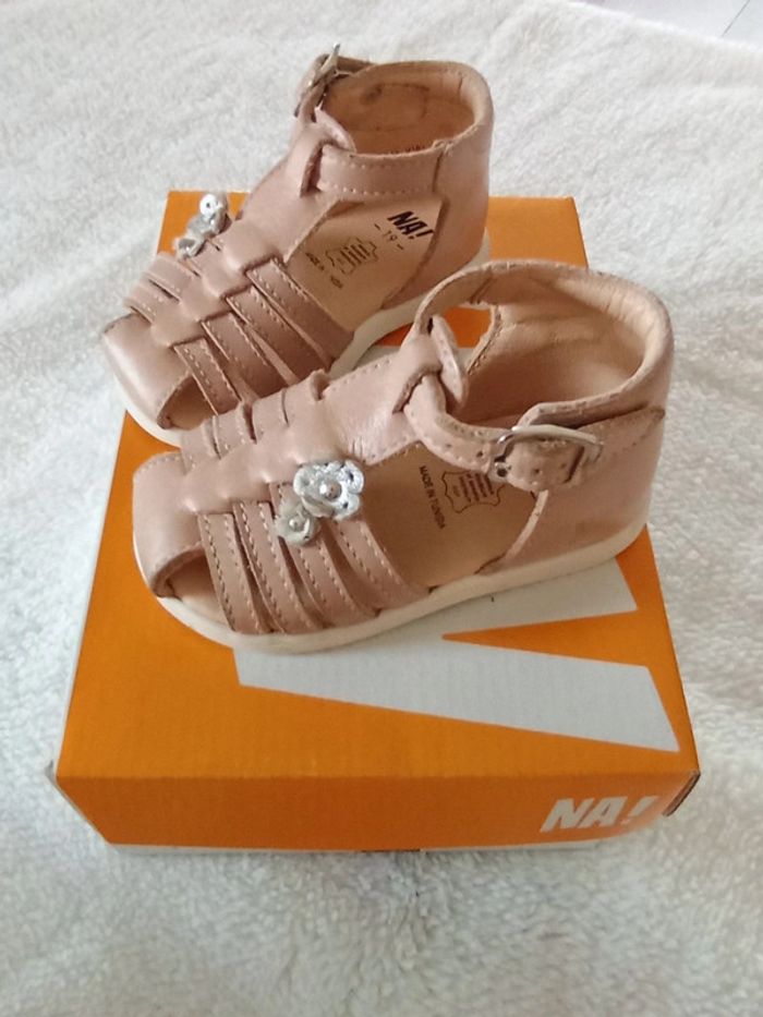 Sandales en 19 - photo numéro 3