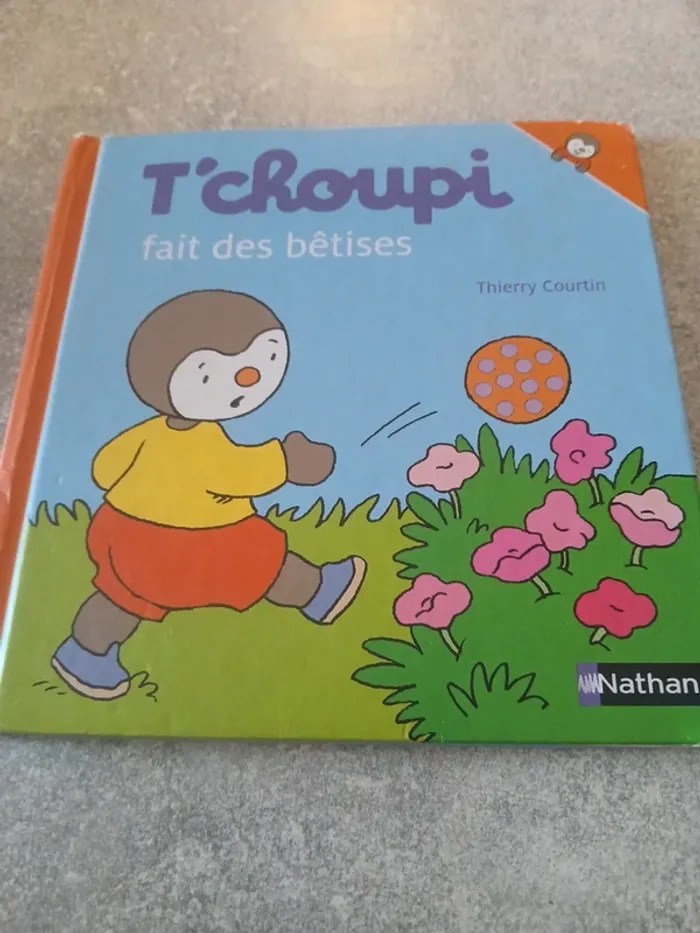 Livre tchoupi