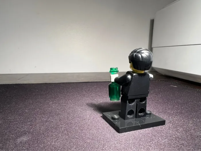 Lego figurine minifigure le serveur série 9 - photo numéro 2