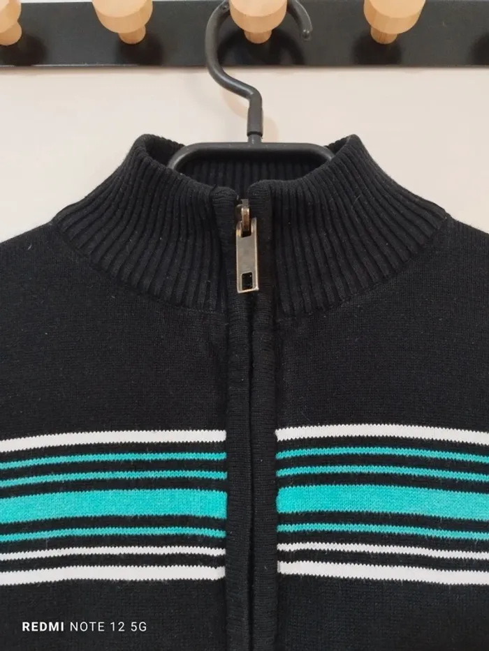 Gilet/Cardigan taille 12 ans - photo numéro 2