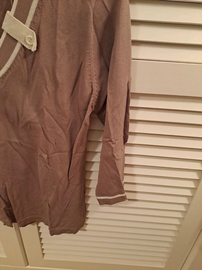 Haut beige et écru taille 5 = 38/40 - photo numéro 3