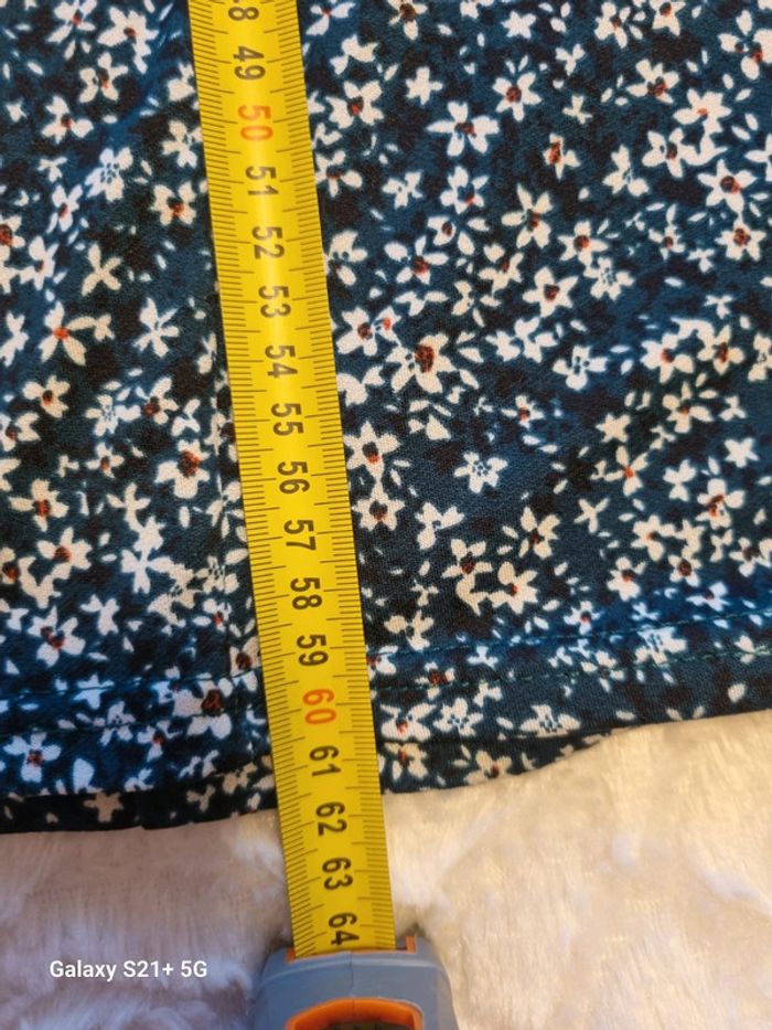 Haut imprimé volanté taille S - photo numéro 6