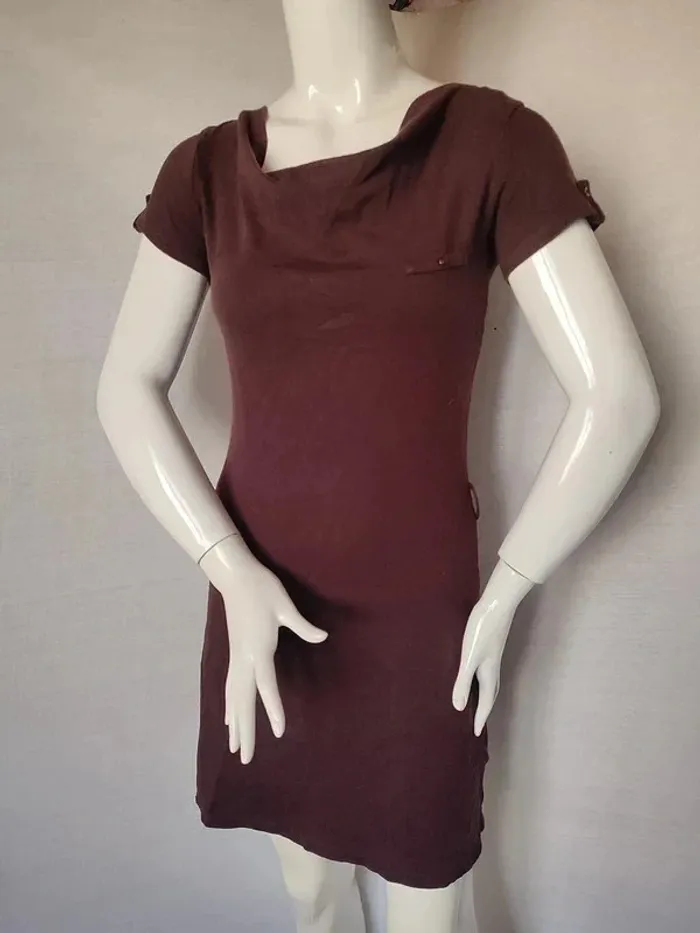Robe manches courtes - photo numéro 2