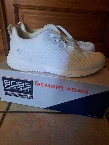 Baskets blanches femme Skechers