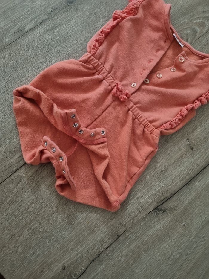 Lot vetement fille 9 mois - photo numéro 6