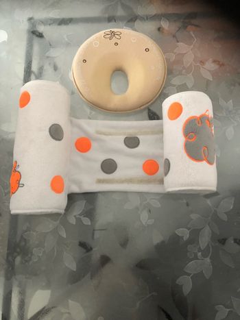 Cale bébé et coussin