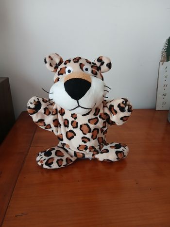 Doudou-Marionnette "Petit Léopard"