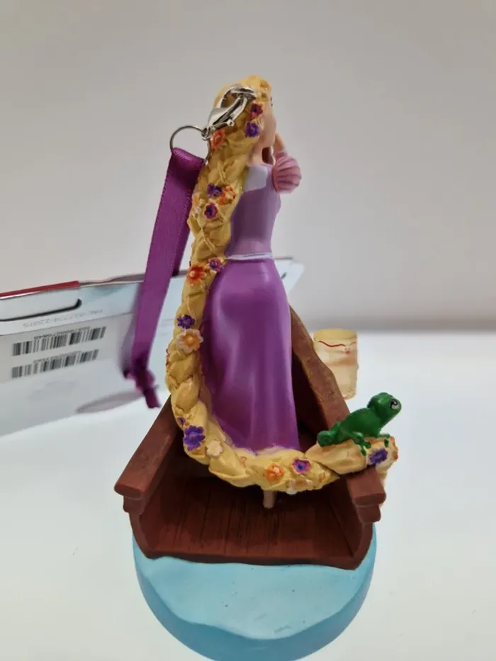 D141-Sketchbook Ornament Seeking the Lights - Rapunzel & Pascal - photo numéro 2
