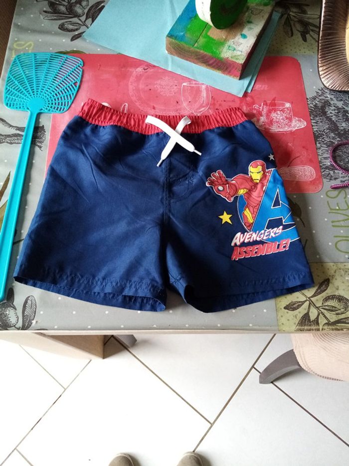 Short de bain avengers 116/122