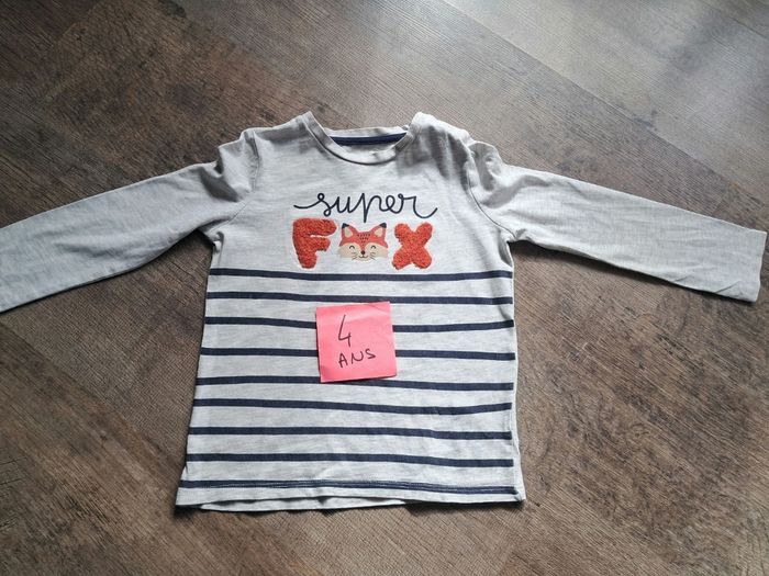 Tshirt manches longues 4 ans