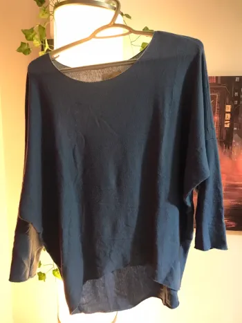 pull fin bleu clair manches chauve-souris T38