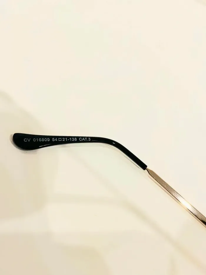 Lunette de soleil femme cœur marron et dorée verres dégradés UV protection catégorie 3 - photo numéro 6