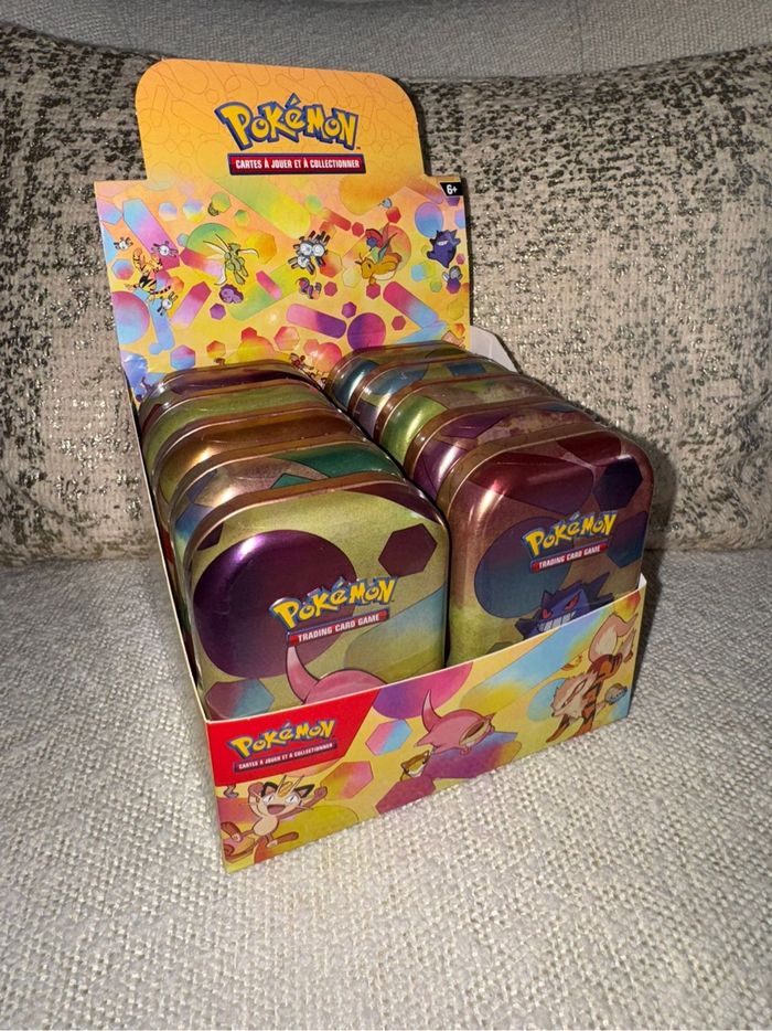 Display Pokémon mini tin 151