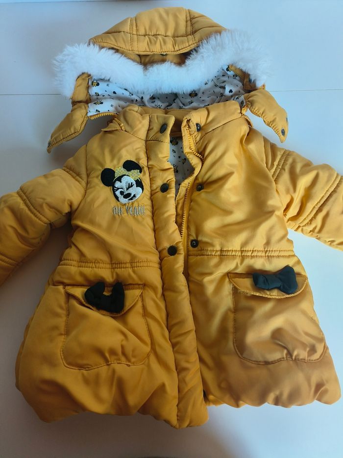 Manteau Minnie mouse 9 mois - photo numéro 2
