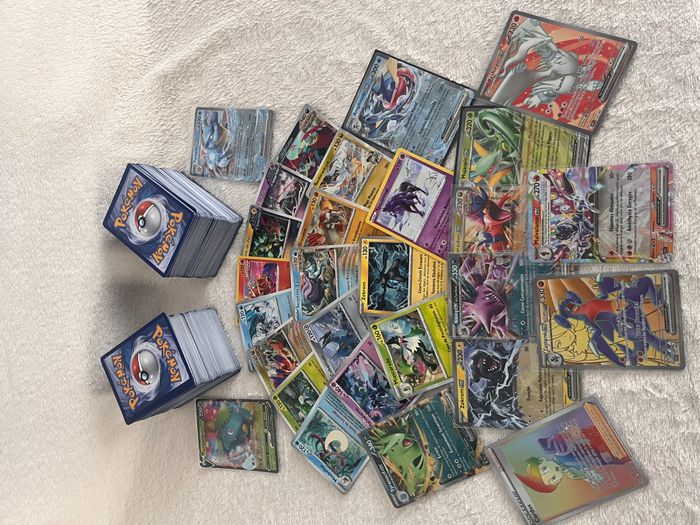Coffret "Maître Dresseur" : Le Pack Ultime (66 Cartes + Pokébox) - photo numéro 1