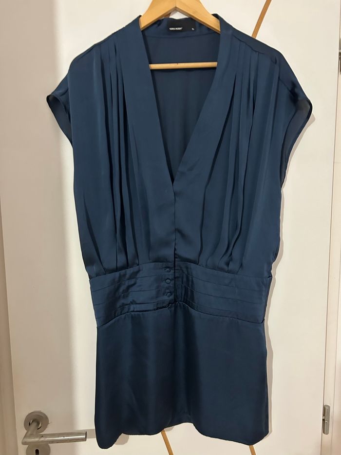 Robe de soirée satinée - photo numéro 6