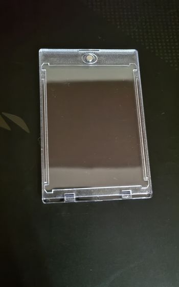 Boitier de protection rigide transparent pour cartes de collection, neuf sous emballage