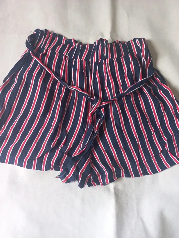 Short Jennyfer