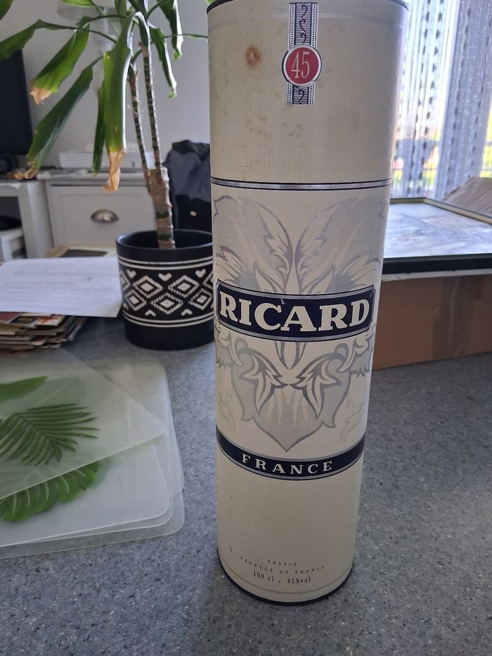 Boite à ricard vintage