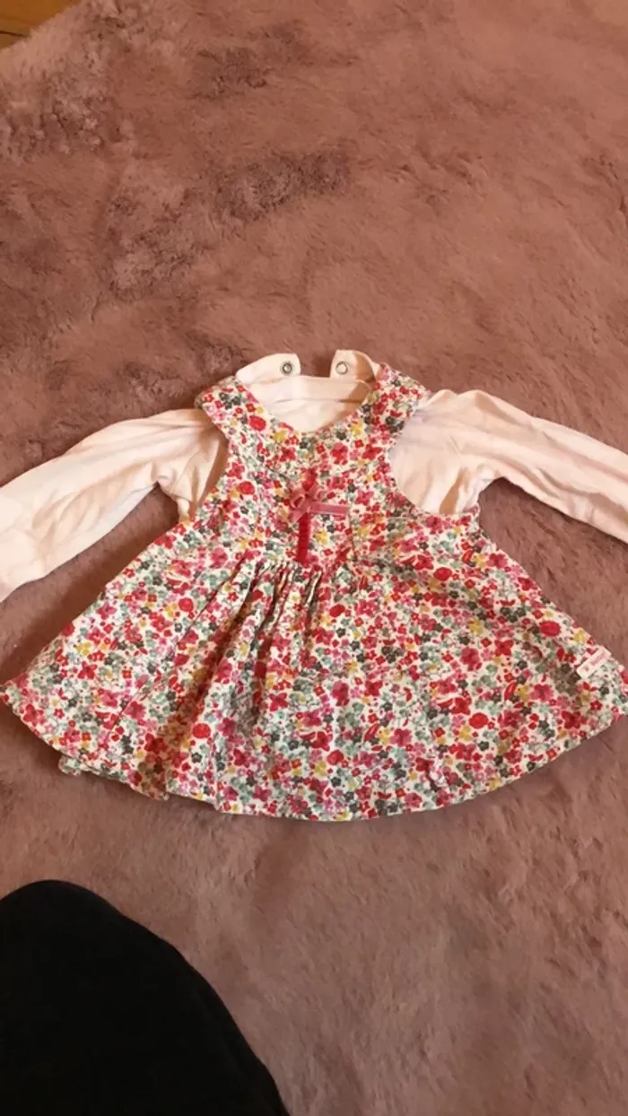 Robe fleurie velours